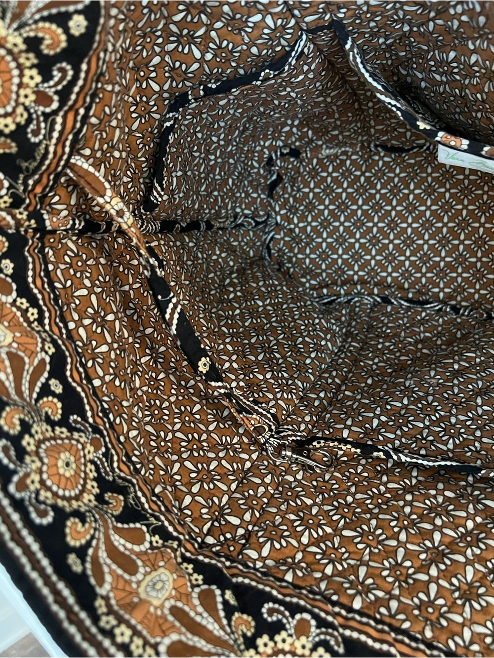 Vera Bradley Vintage Cafe Latte (retired) XL Tote - Picture 5 of 8